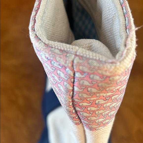 Vineyard Vines Cream and Navy Tote with Pink Accents - Picture 3 of 6